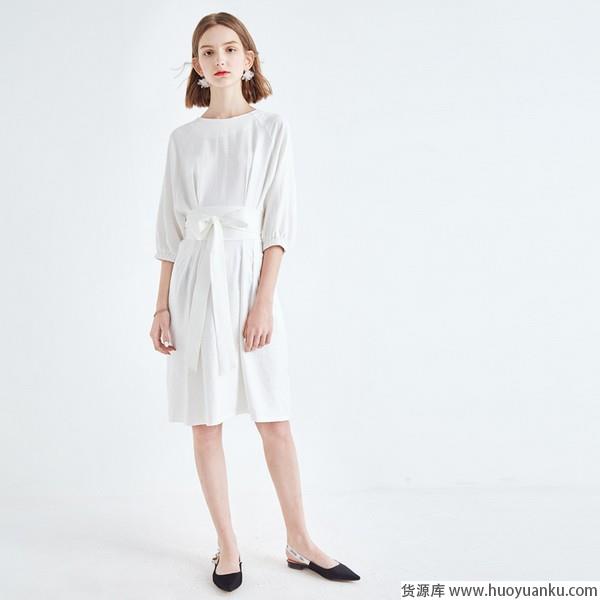 最懂季节的小白裙，颜值与气质齐飞-第9张图片-货源库