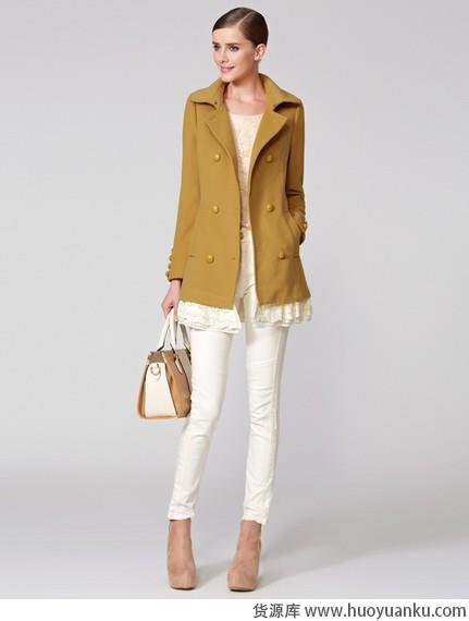 多变造型毛呢外套搭配出彩-第4张图片-货源库