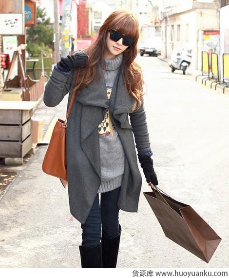多变造型毛呢外套搭配出彩-第8张图片-货源库