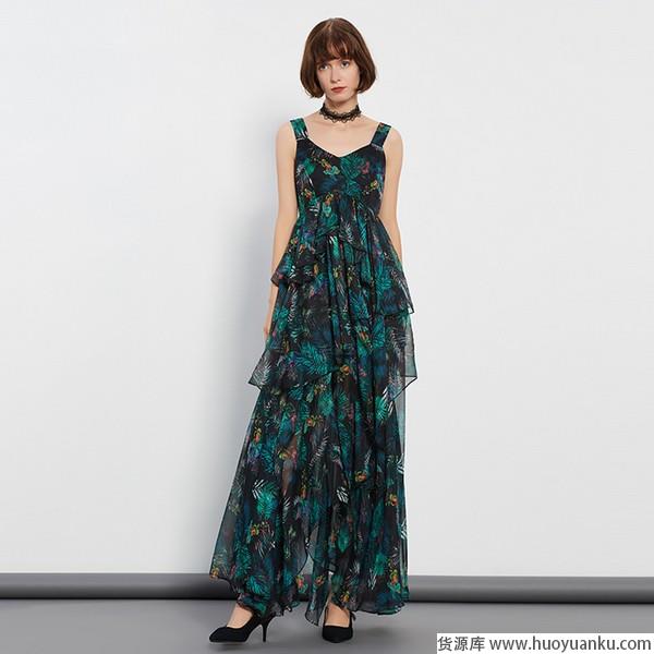 热度不减引力强大,性感吊带时髦开挂-第18张图片-货源库 热度不减引力强大,性感吊带时髦开挂-第18张图片-货源库