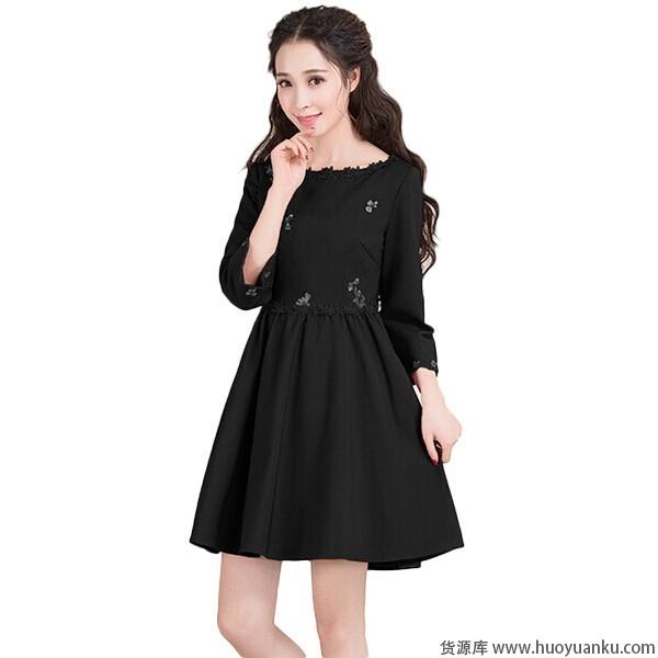 高贵不昂贵，连衣裙静赏暗黑艺术-第8张图片-货源库