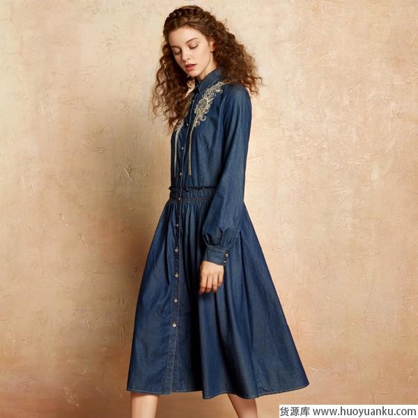 秋季裙装质感为首,换季穿搭有它不愁-第9张图片-货源库 秋季裙装质感为首,换季穿搭有它不愁-第9张图片-货源库