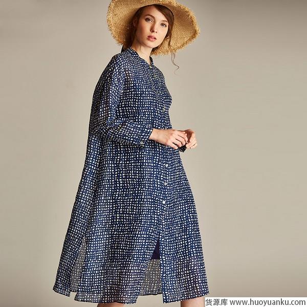 秋季裙装质感为首,换季穿搭有它不愁-第17张图片-货源库 秋季裙装质感为首,换季穿搭有它不愁-第17张图片-货源库