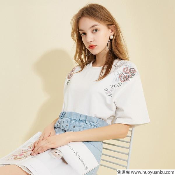 以花开的名义,绣出灿烂春夏-第9张图片-货源库 以花开的名义,绣出灿烂春夏-第9张图片-货源库