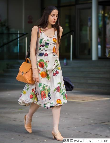 争奇斗艳的夏天,好身材无需遮掩-第6张图片-货源库 争奇斗艳的夏天,好身材无需遮掩-第6张图片-货源库