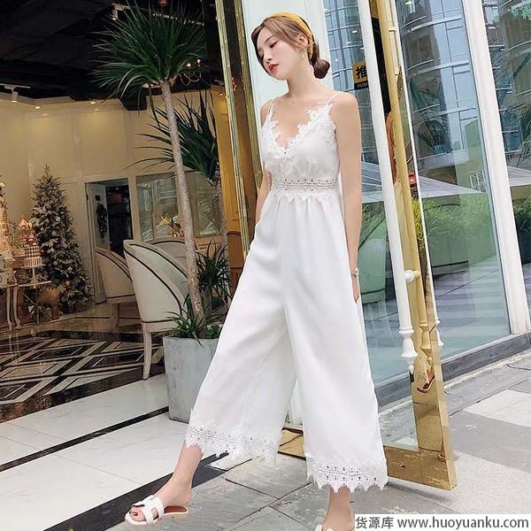 争奇斗艳的夏天,好身材无需遮掩-第19张图片-货源库 争奇斗艳的夏天,好身材无需遮掩-第19张图片-货源库