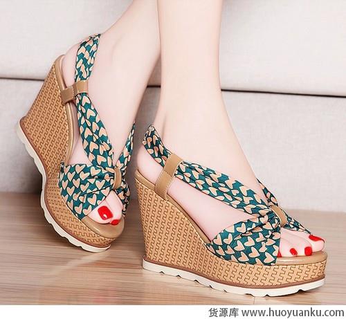 我的夏天我做主-第10张图片-货源库