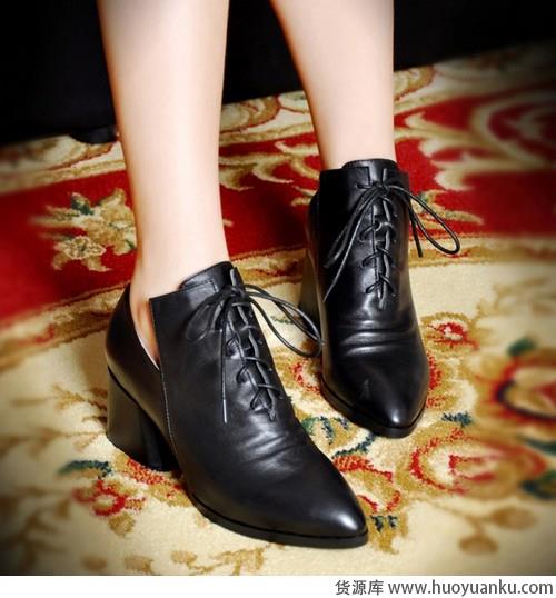 真皮秋鞋上镜款,品位时尚大比拼-第9张图片-货源库 真皮秋鞋上镜款,品位时尚大比拼-第9张图片-货源库