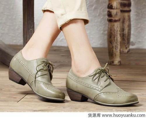 真皮秋鞋上镜款,品位时尚大比拼-第11张图片-货源库 真皮秋鞋上镜款,品位时尚大比拼-第11张图片-货源库