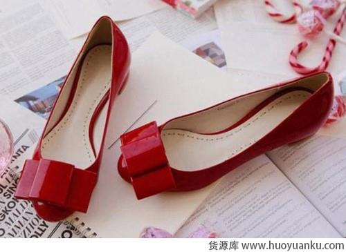 九类高跟鞋让你成为百变女王-第8张图片-货源库