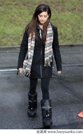 显高又显瘦的外套搭配法-第6张图片-货源库