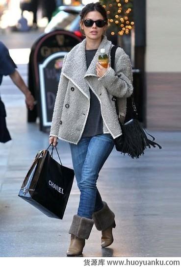 显高又显瘦的外套搭配法-第8张图片-货源库