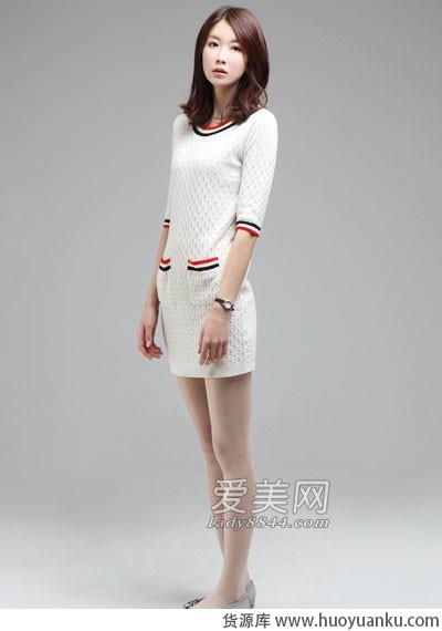 雅致纯白连衣裙-第9张图片-货源库