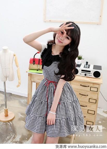 浪漫飘逸公主款裙装-第1张图片-货源库