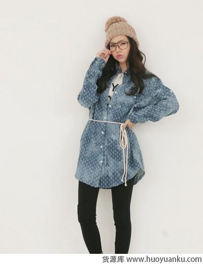 俏皮女生的时尚着装-第5张图片-货源库 俏皮女生的时尚着装-第5张图片-货源库