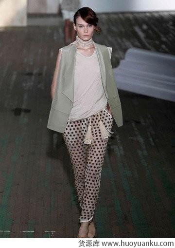 风情万种波点装-第5张图片-货源库 风情万种波点装-第5张图片-货源库