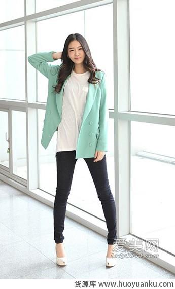 休闲亮色轻薄款西装-第4张图片-货源库