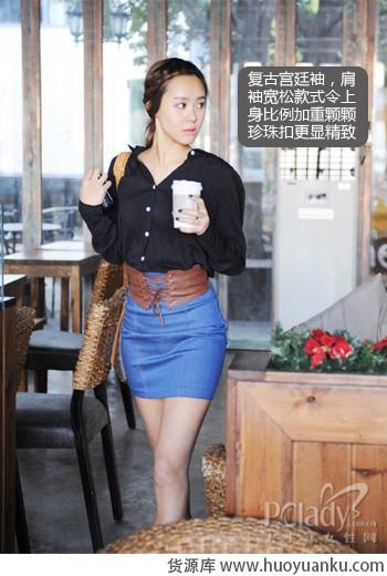 经典衬衫穿出赫本式优雅-第4张图片-货源库 经典衬衫穿出赫本式优雅-第4张图片-货源库