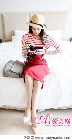 春夏轻盈时尚亮色单品-第1张图片-货源库