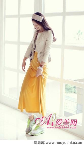 春夏轻盈时尚亮色单品-第6张图片-货源库