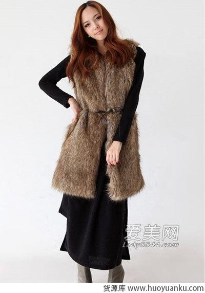 皮草马甲点亮时尚奢华风-第3张图片-货源库 皮草马甲点亮时尚奢华风-第3张图片-货源库