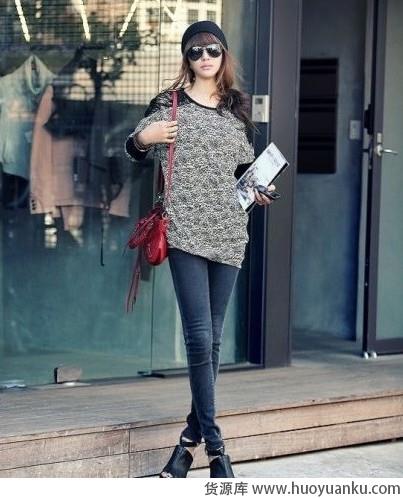 长衫+仔裤打造酷女新时尚-第5张图片-货源库 长衫+仔裤打造酷女新时尚-第5张图片-货源库