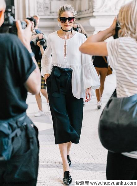 高贵优雅魅力难挡,丝缎衣裙美到发光-第13张图片-货源库 高贵优雅魅力难挡,丝缎衣裙美到发光-第13张图片-货源库