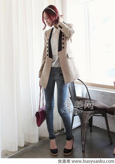 简单西装外套穿出知性风-第1张图片-货源库 简单西装外套穿出知性风-第1张图片-货源库