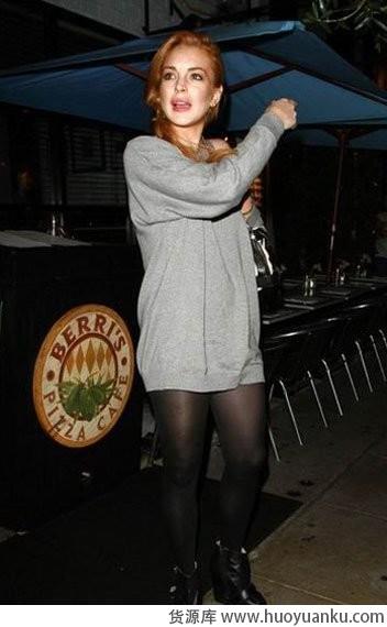 时尚大气的灰色系服饰-第2张图片-货源库 时尚大气的灰色系服饰-第2张图片-货源库