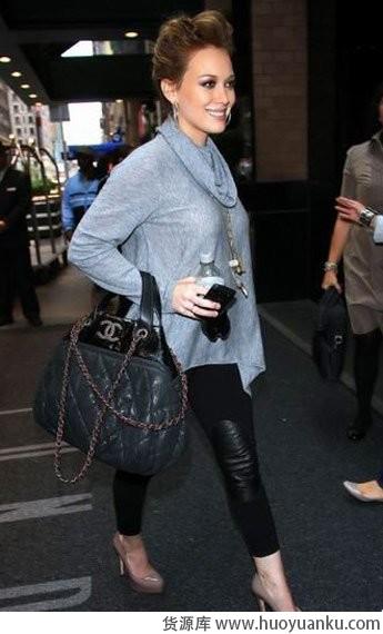 时尚大气的灰色系服饰-第7张图片-货源库 时尚大气的灰色系服饰-第7张图片-货源库