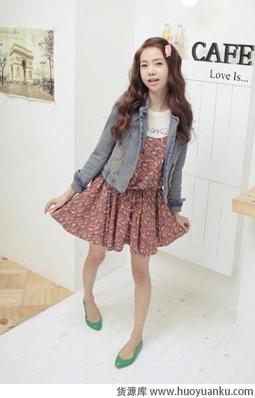 令人爱不释手的连衣裙-第2张图片-货源库