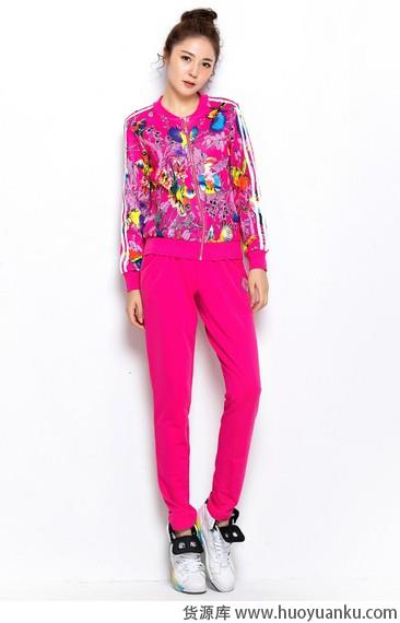 长假出行旅行的衣衣-第2张图片-货源库