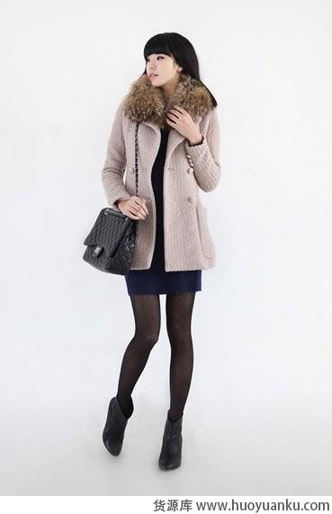 今季毛领很给力-第5张图片-货源库 今季毛领很给力-第5张图片-货源库