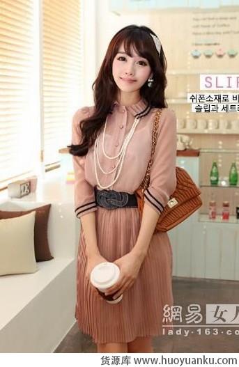 飘逸浪漫雪纺衫-第2张图片-货源库