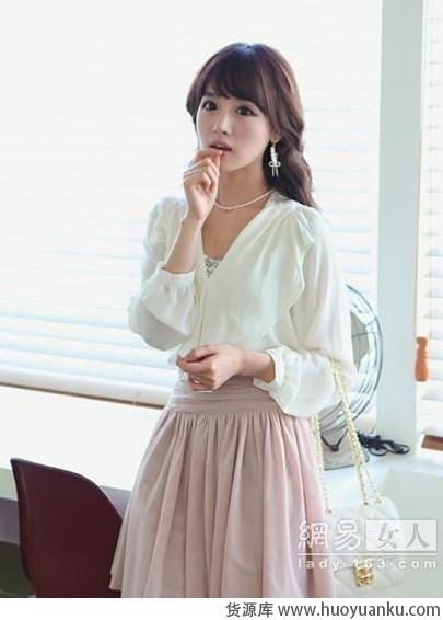 飘逸浪漫雪纺衫-第7张图片-货源库