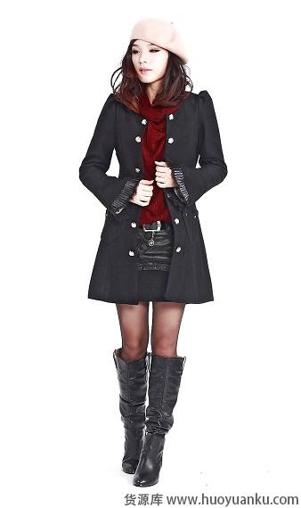 经典双排扣大衣搭出气质范儿-第5张图片-货源库