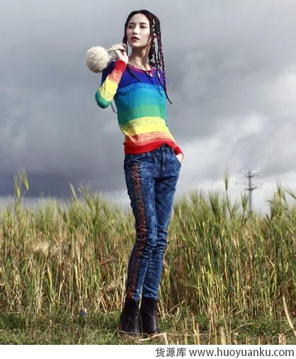 喜欢条纹的理由不止一种-第11张图片-货源库