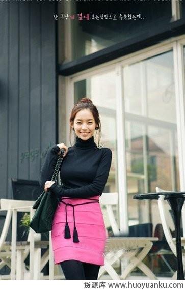 拒绝臃肿包臀短裙穿出曼妙-第2张图片-货源库