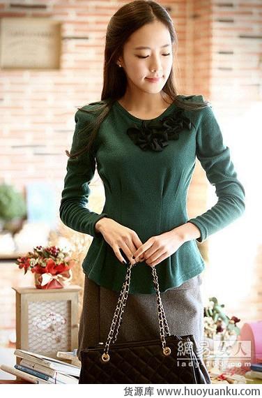 韩剧中出镜率最高的打底衫-第1张图片-货源库 韩剧中出镜率最高的打底衫-第1张图片-货源库