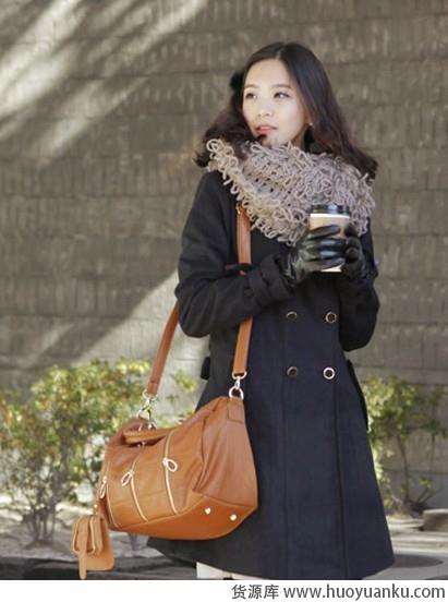 职场大衣穿出优雅迷人范-第4张图片-货源库 职场大衣穿出优雅迷人范-第4张图片-货源库