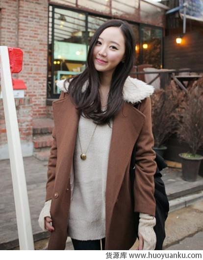 职场大衣穿出优雅迷人范-第5张图片-货源库 职场大衣穿出优雅迷人范-第5张图片-货源库