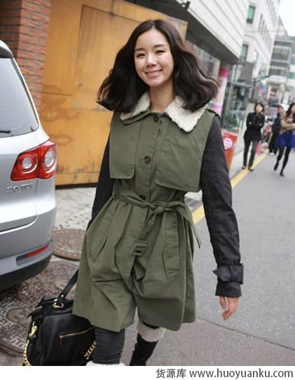 职场大衣穿出优雅迷人范-第8张图片-货源库 职场大衣穿出优雅迷人范-第8张图片-货源库