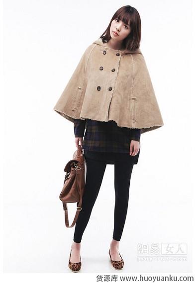 人气斗篷展现复古宫廷风-第3张图片-货源库