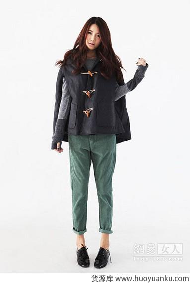 人气斗篷展现复古宫廷风-第4张图片-货源库