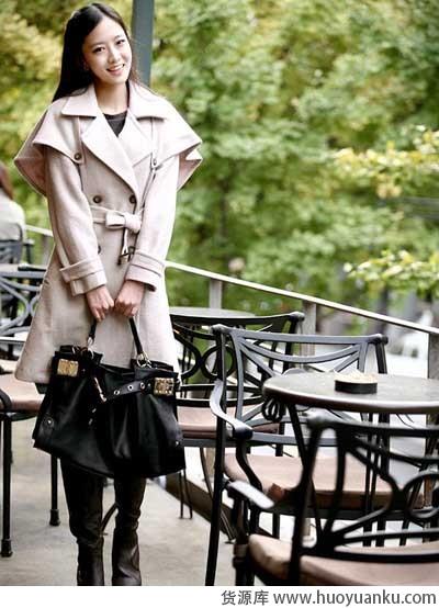 优雅别致长款毛呢大衣-第1张图片-货源库