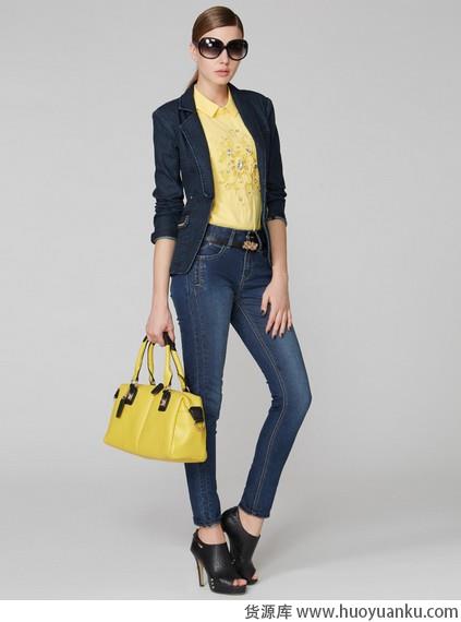 不懂配色就穿同色系-第3张图片-货源库