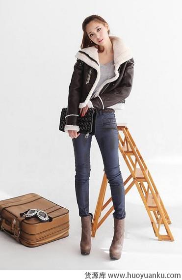 教你铅笔裤的选择和搭配-第2张图片-货源库 教你铅笔裤的选择和搭配-第2张图片-货源库