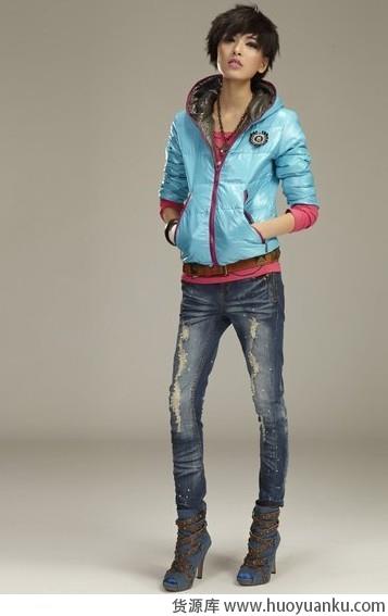 缤纷色漆皮羽绒服-第4张图片-货源库 缤纷色漆皮羽绒服-第4张图片-货源库