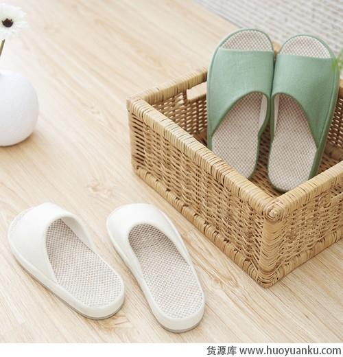 美丽秋天拖鞋不能少-第3张图片-货源库