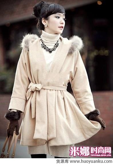 职场必备款毛呢大衣-第3张图片-货源库 职场必备款毛呢大衣-第3张图片-货源库